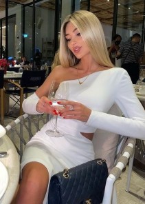 Фото проститутки Лина №3 в городе Воткинск